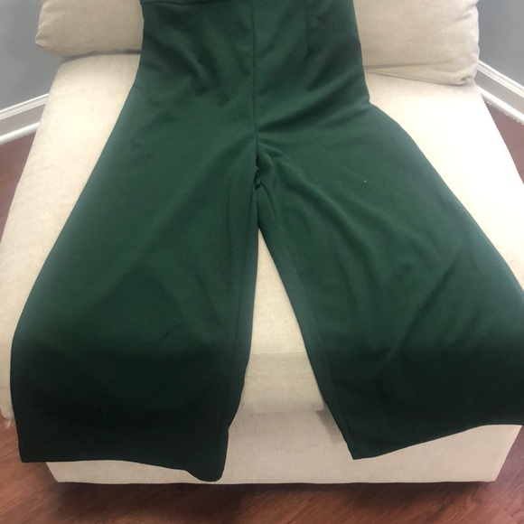 Forever 21 jumpsuit Forest Green - Picture 4 of 6